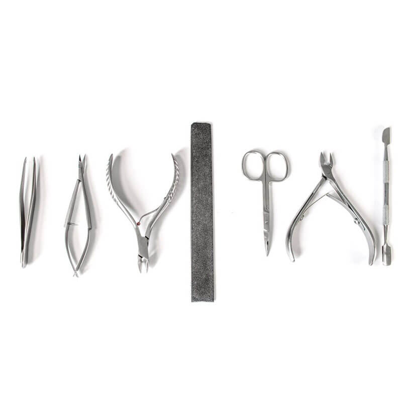 NAIL CARE TOOLS & CUTTERS
